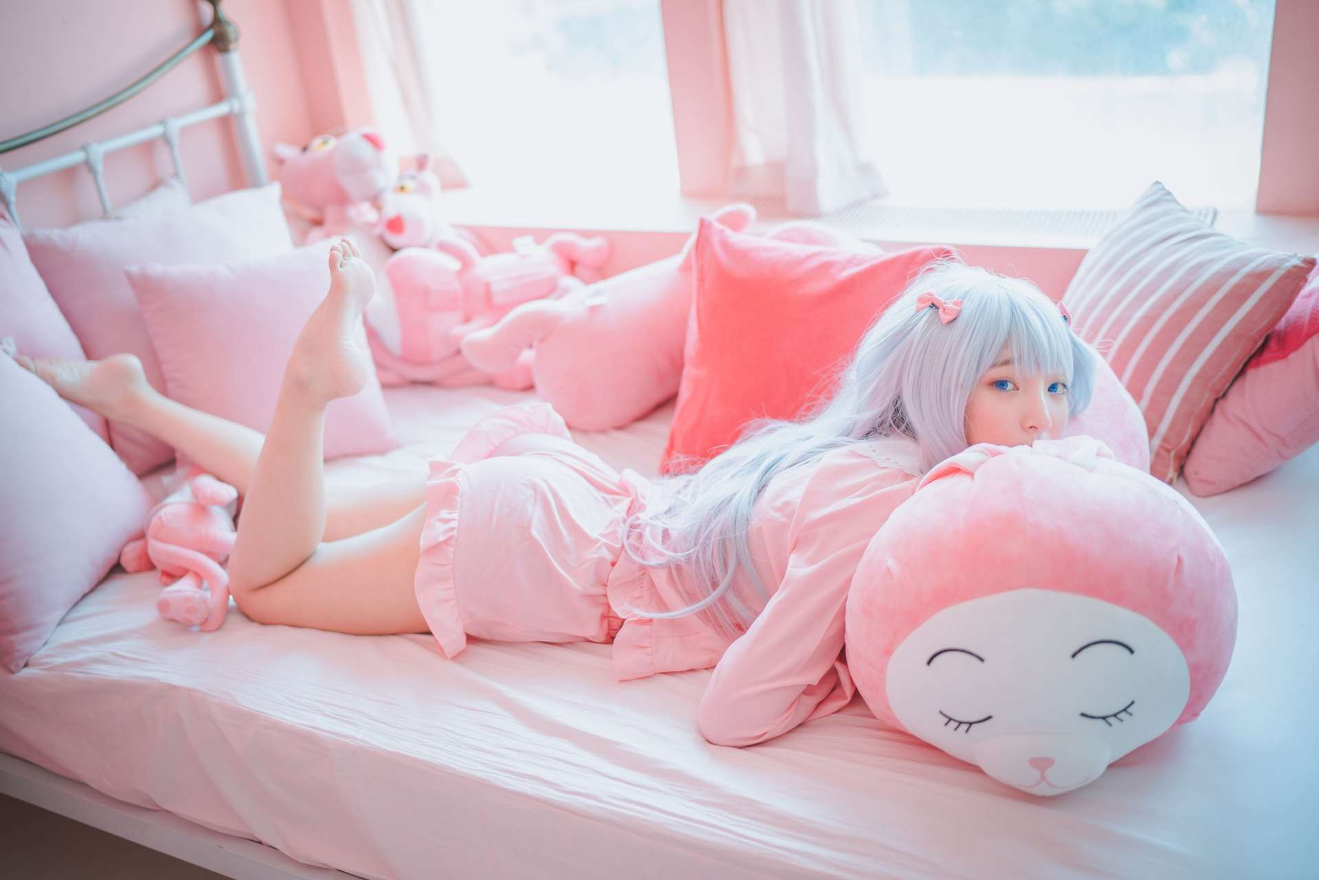 姜仁卿Ebichu(강인경)Eromanga Sensei